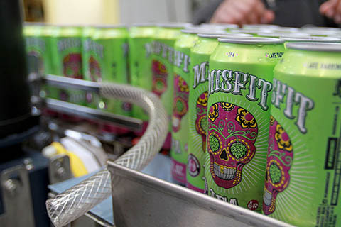 Wild Onion Brewery Misfit IPA cans